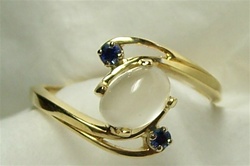 Women's Moonstone Ring